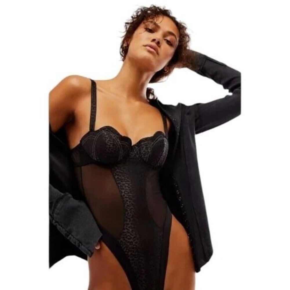 NWT Thistle and Spire Womens SZ 1X Prowess Bodysuit Leopard Print Black Satin